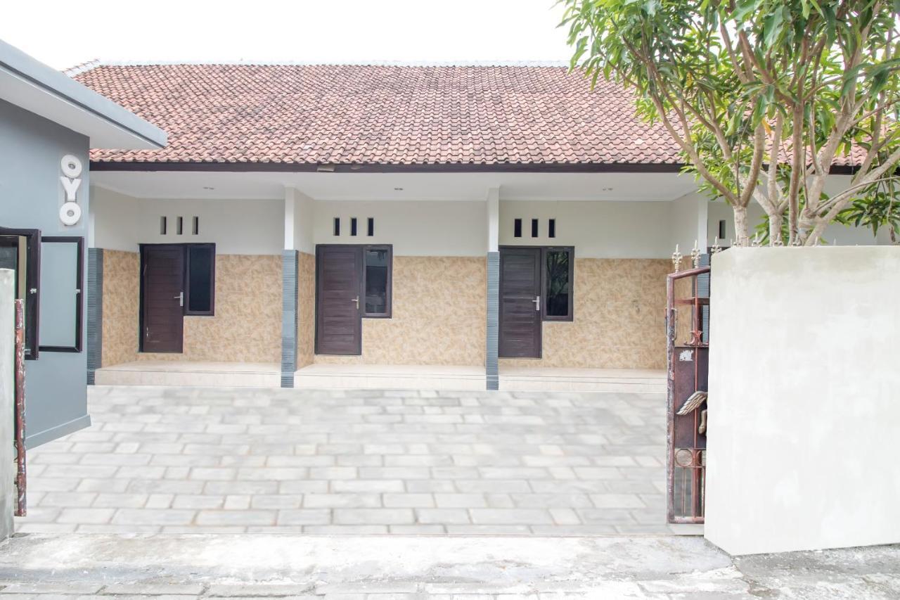 Oyo 2984 Berlian House Ungasan Hotel Jimbaran Kültér fotó